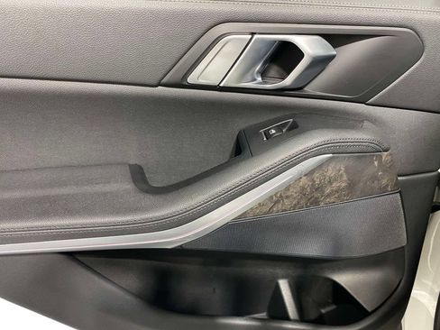 Used 2022 BMW X5 xDrive40i AWD/4WD image 14