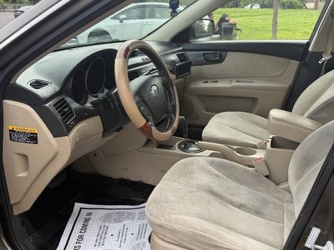 Used 2009 Kia Optima LX FWD image 17