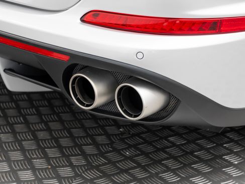 Certified 2016 Ferrari California T image 59