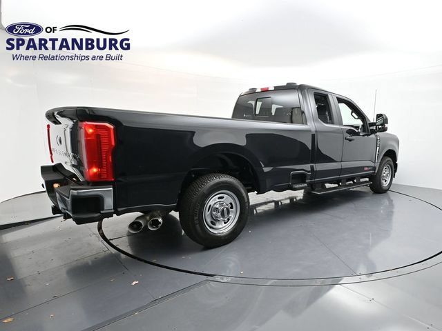 Used 2026 Ford F350 XL RWD image 7