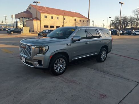 Used 2023 GMC Yukon Denali image 1