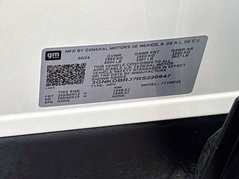 Used 2024 Chevrolet Blazer EV LT AWD/4WD image 32
