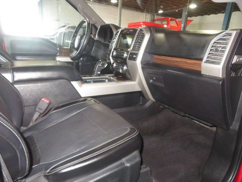 Used 2016 Ford F150 Lariat w/ Equipment Group 502A Luxury AWD/4WD image 35