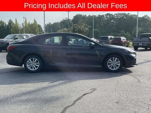 Used 2025 Toyota Camry LE FWD image 6