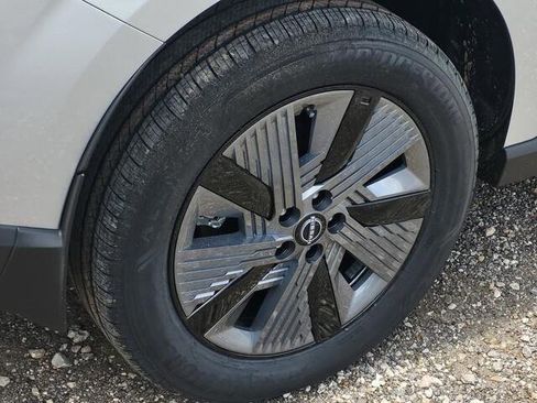 New 2025 Nissan Murano SL image 5