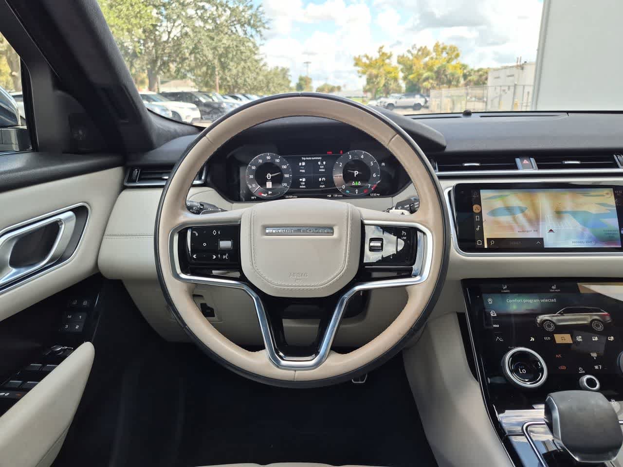 Certified 2023 Land Rover Range Rover Velar R-Dynamic S AWD/4WD image 24