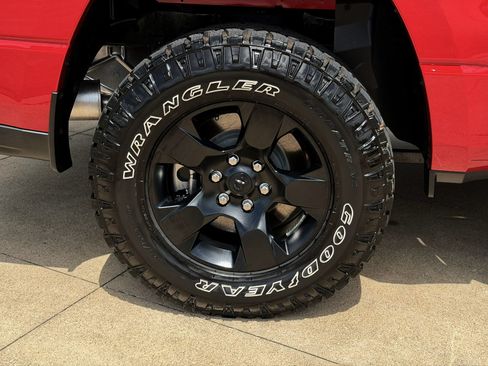 Used 2026 RAM 1500 Warlock AWD/4WD image 8