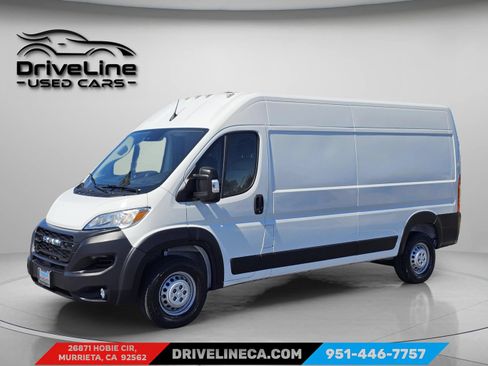 Used 2025 RAM ProMaster 2500 w/ Convenience Group FWD image 7