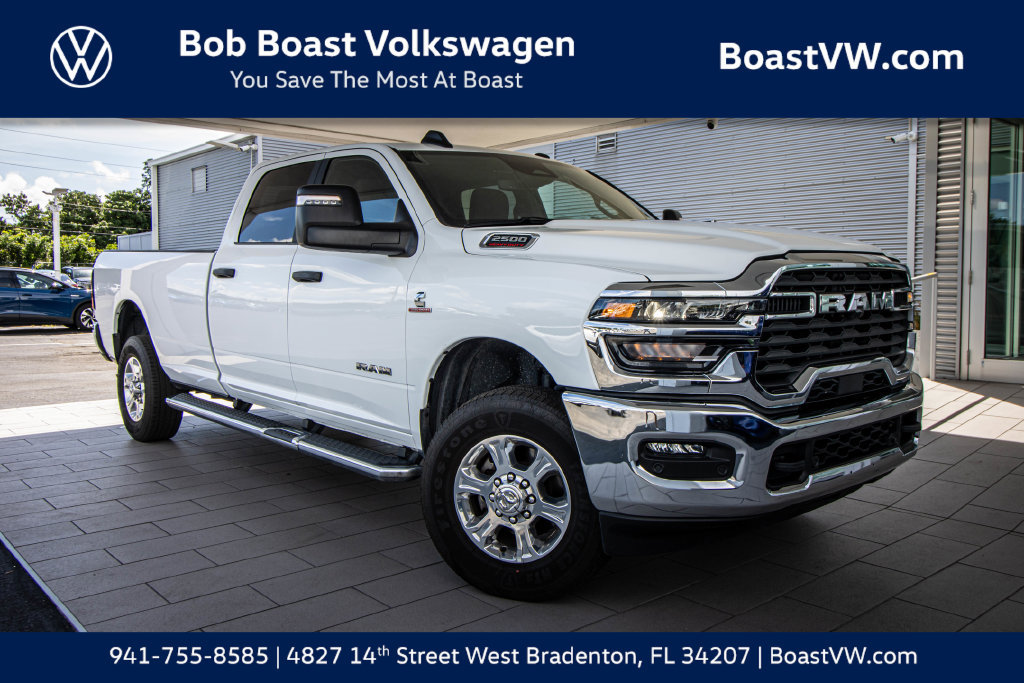 Used 2026 RAM 2500 Big Horn AWD/4WD image 1