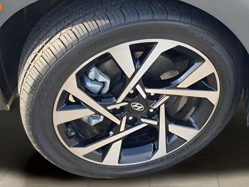 Used 2023 Hyundai Kona Limited FWD image 23