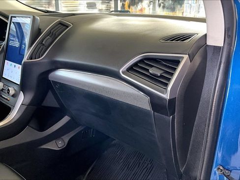 Used 2021 Ford Edge SEL w/ Convenience Package AWD/4WD image 21