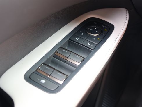 Used 2025 Lexus RX 350 Premium Plus w/ Convenience Package FWD image 13