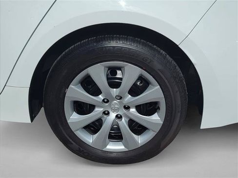 Certified 2024 Toyota Corolla LE FWD image 9