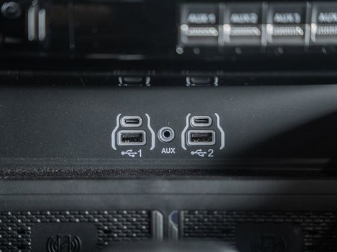 New 2026 RAM 2500 Laramie AWD/4WD image 28