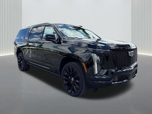 New 2026 Cadillac Escalade ESV Platinum Sport w/ LPO, ONYX Package image 3