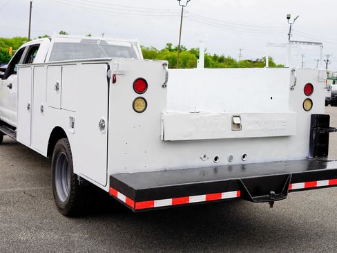 Used 2021 Ford F450 XL w/ Power Equipment Group RWD image 5