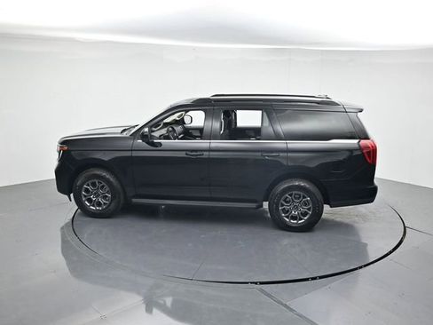 Certified 2025 Ford Expedition Active RWD image 41