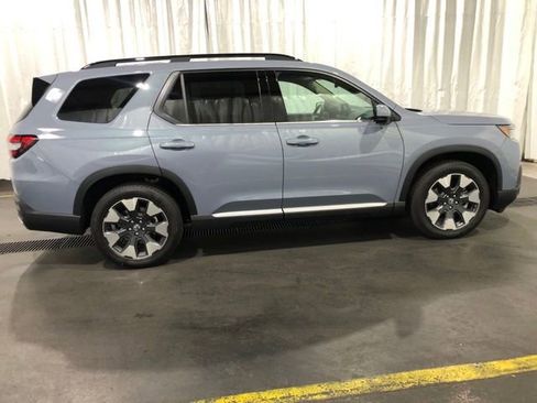New 2026 Honda Pilot Elite image 2