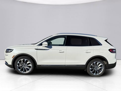 Used 2023 Lincoln Nautilus Reserve w/ Cargo Utility Package image 7