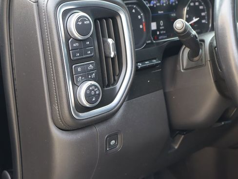 Used 2021 GMC Sierra 1500 Denali w/ Denali Ultimate Package AWD/4WD image 25