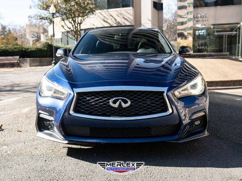 Used 2018 INFINITI Q50 Red Sport 400 w/ Sensory Package (Sport) image 2