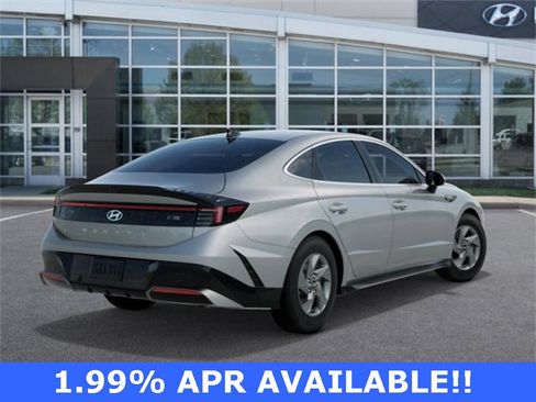 Certified 2025 Hyundai Sonata SE image 4