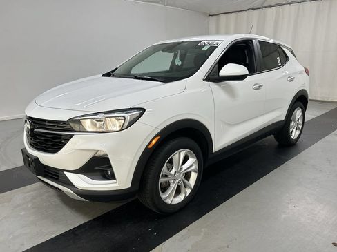 Certified 2023 Buick Encore GX Preferred w/ Cold Weather Comfort Package AWD/4WD image 5