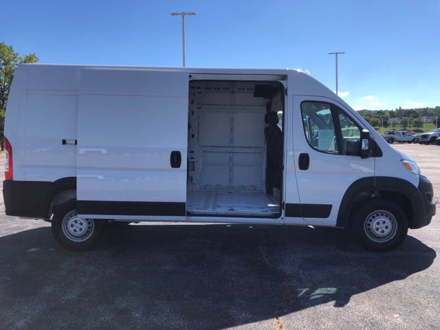 Used 2025 RAM ProMaster 2500 w/ Convenience Group FWD image 23