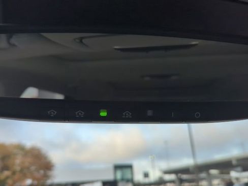 Used 2021 Hyundai Palisade Limited image 12