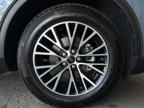 Used 2023 Ford Escape SE w/ PHEV Premium Package image 45