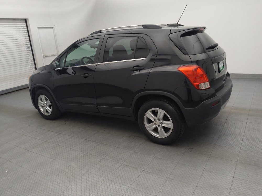 Used 2015 Chevrolet Trax LT w/ LT Sun and Sound Package FWD image 3