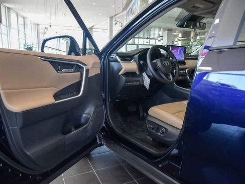 New 2025 Toyota RAV4 XLE Premium image 19