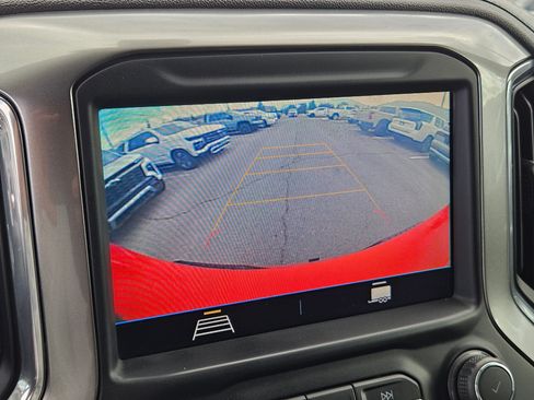Used 2020 Chevrolet Silverado 1500 RST AWD/4WD image 23