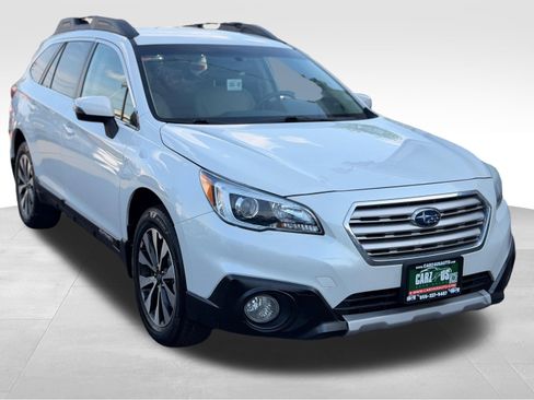 Used 2016 Subaru Outback 2.5i Limited AWD/4WD image 3