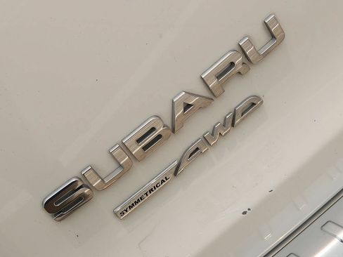 Used 2020 Subaru Ascent Limited w/ Technology Package AWD/4WD image 12