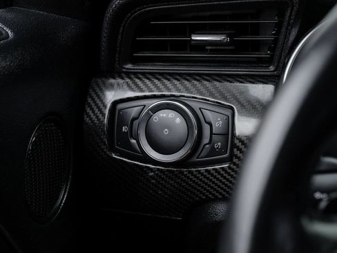 Used 2019 Ford Mustang GT Premium w/ Carbon Sport Interior Package RWD image 33