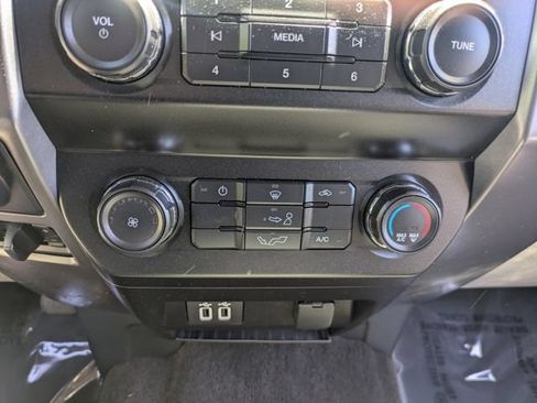 Used 2020 Ford F150 XLT w/ XTR Package AWD/4WD image 27