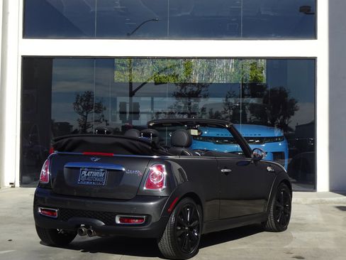 Used 2011 MINI Cooper S image 7