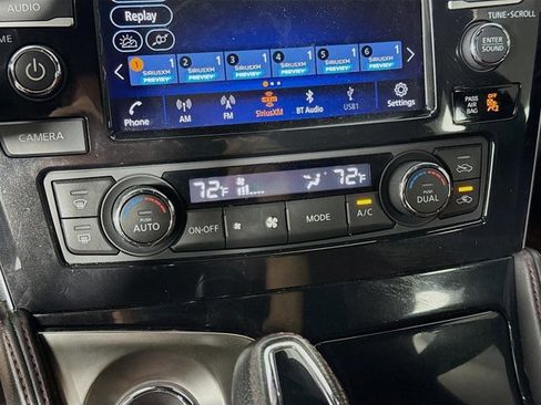 Certified 2021 Nissan Maxima Platinum w/ 40th Anniversary Package image 19