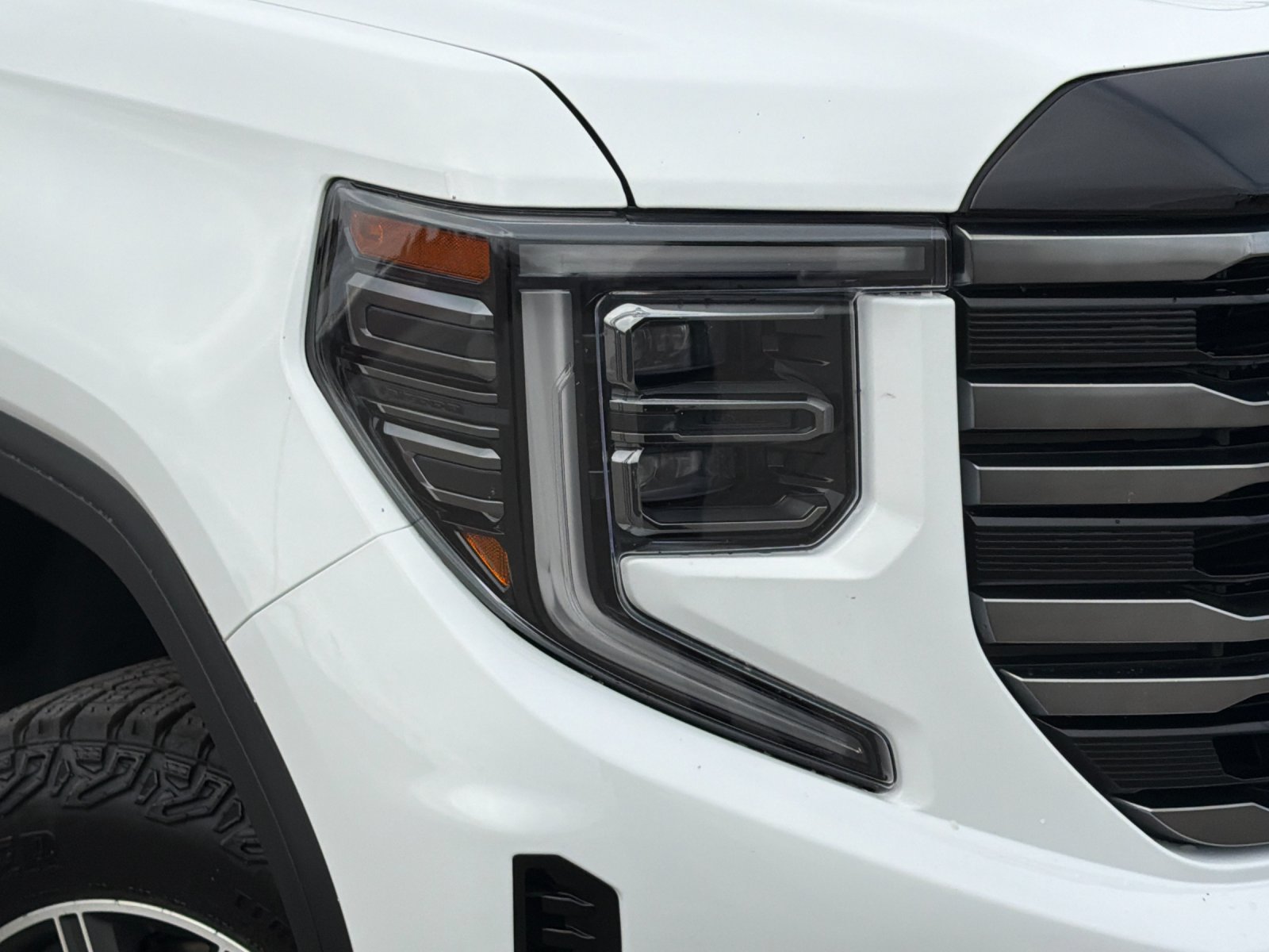 Certified 2025 GMC Sierra 1500 AT4 AWD/4WD image 34