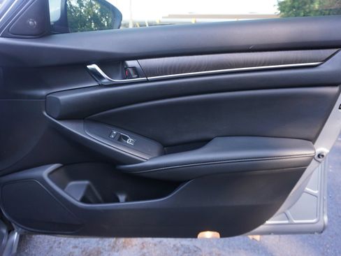 Used 2020 Honda Accord EX-L image 15