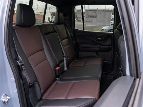 New 2026 Honda Ridgeline Black Edition image 15