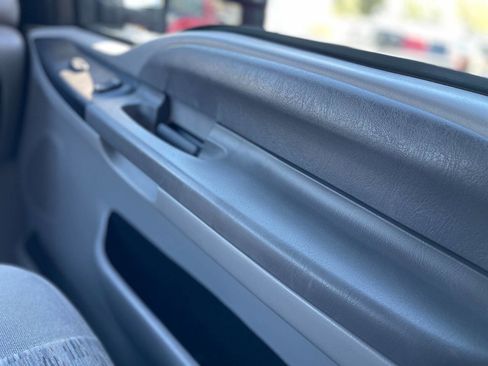 Used 2000 Ford F250 XLT image 50