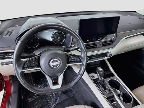 Used 2023 Nissan Altima 2.5 SL AWD/4WD image 22