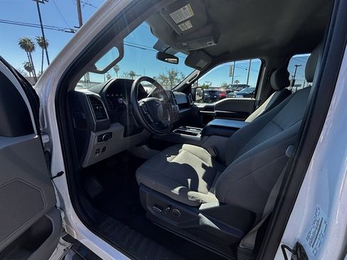 Used 2018 Ford F150 XLT w/ Equipment Group 302A Luxury image 15