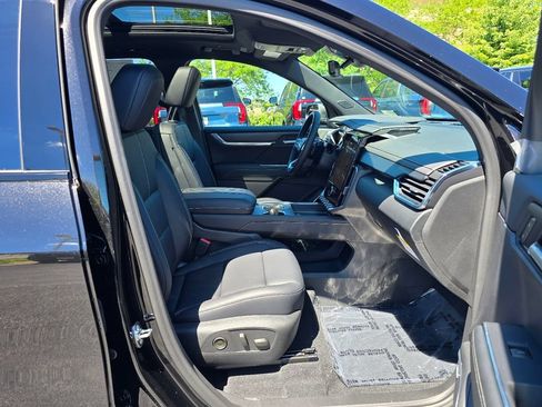 New 2026 GMC Acadia Elevation w/ Black Edition AWD/4WD image 26