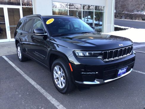 Used 2021 Jeep Grand Cherokee L Limited image 1
