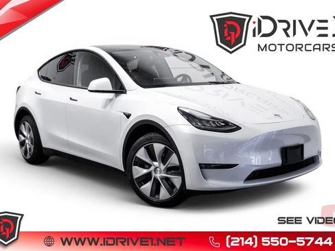 Used 2022 Tesla Model Y Long Range AWD/4WD image 1
