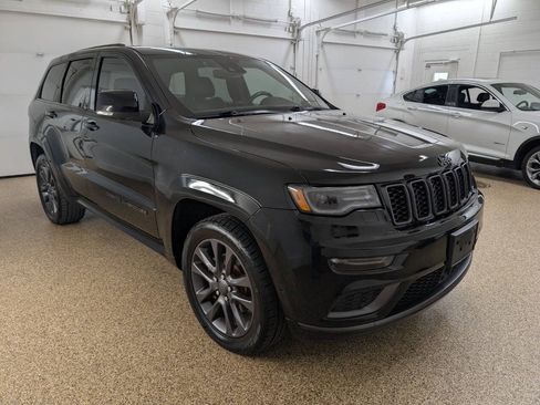 Used 2019 Jeep Grand Cherokee High Altitude AWD/4WD image 5