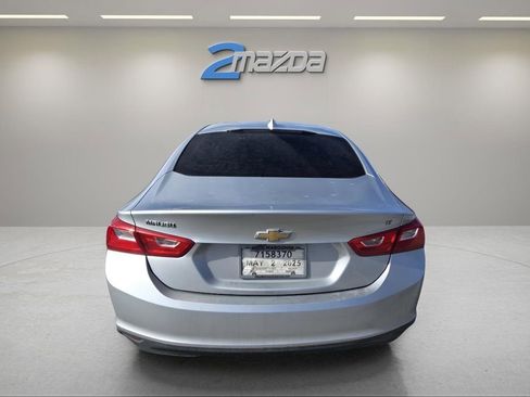 Used 2017 Chevrolet Malibu LT w/ Leather Package image 14